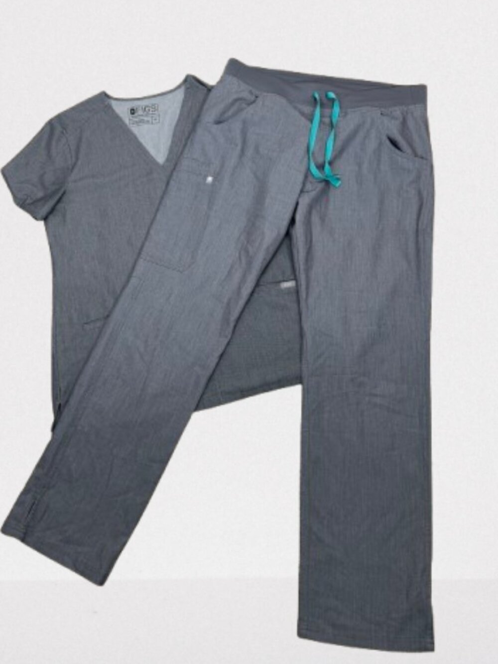FIGS Womens Scrub Set Kade Cargo Scrub Pants/Casma Three Pockets Tops Sz M Gray